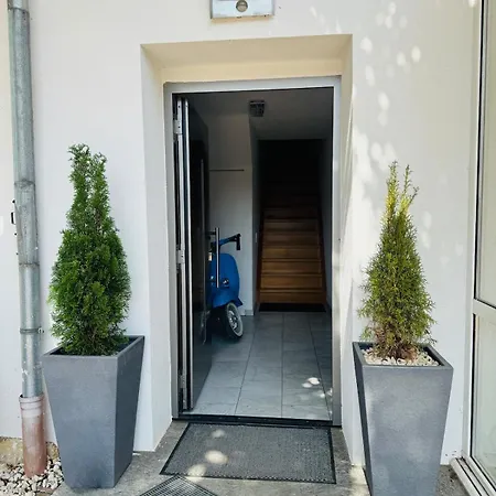 Apartment Modernes Loft Am Rebberg Im Historischen Winzerhof Ehrenkirchen